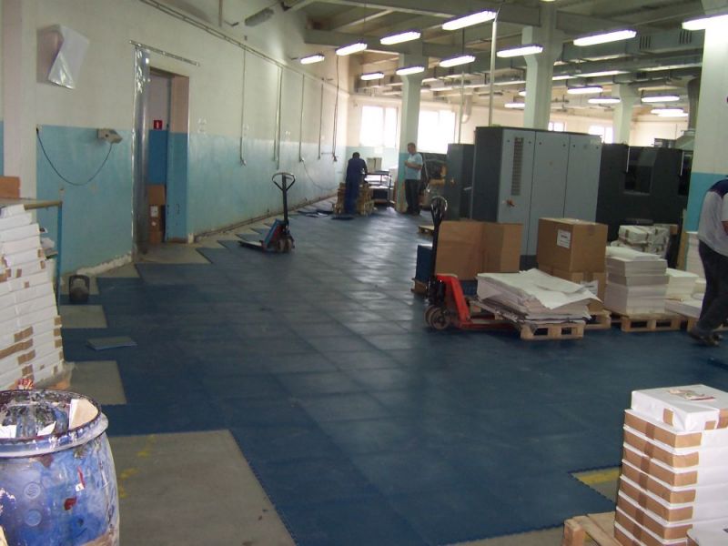 Фотогалерея (монтаж плитки ПВХ)