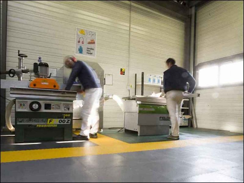 Фотогалерея (монтаж плитки ПВХ)