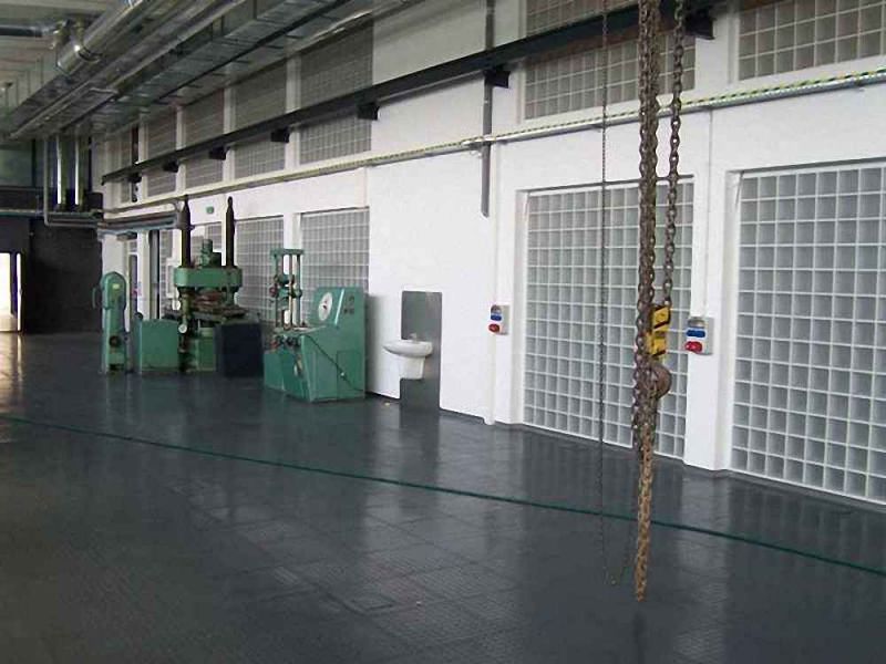 Фотогалерея (монтаж плитки ПВХ)