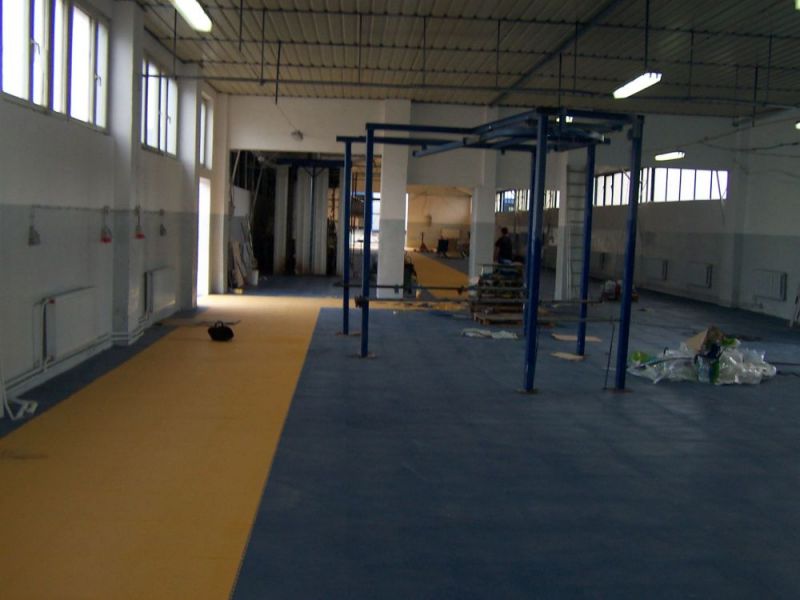 Фотогалерея (монтаж плитки ПВХ)