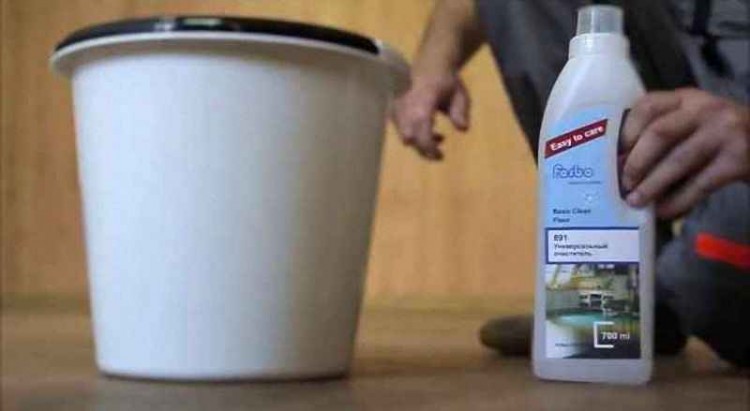 Как ухаживать за напольным покрытием собранным из модульной ПВХ плитки?