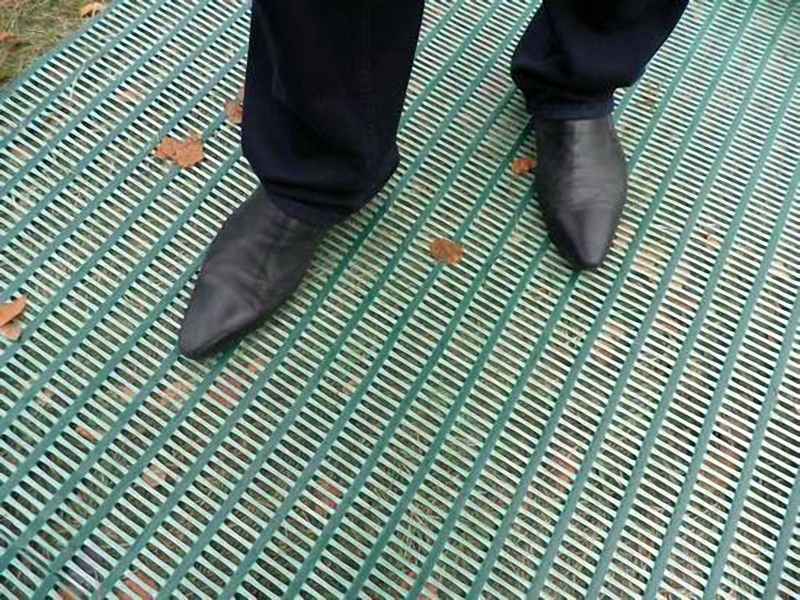 Садовый пластиковый настил